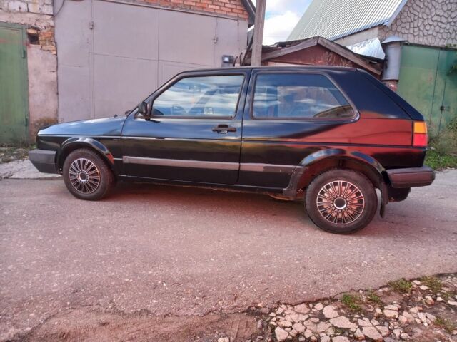 Чорний Фольксваген Гольф, об'ємом двигуна 1.3 л та пробігом 253 тис. км за 1100 $, фото 6 на Automoto.ua