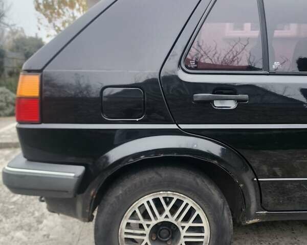 Черный Фольксваген Гольф, объемом двигателя 1.27 л и пробегом 485 тыс. км за 2100 $, фото 8 на Automoto.ua