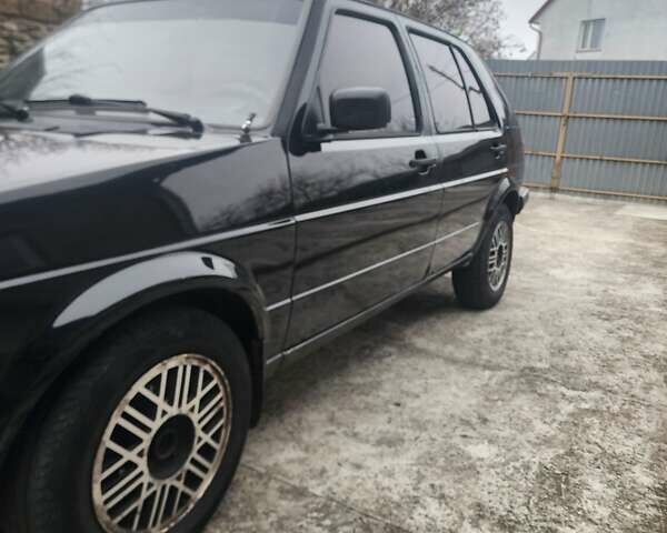 Черный Фольксваген Гольф, объемом двигателя 1.27 л и пробегом 485 тыс. км за 2100 $, фото 16 на Automoto.ua