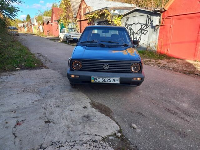 Чорний Фольксваген Гольф, об'ємом двигуна 1.3 л та пробігом 253 тис. км за 1100 $, фото 1 на Automoto.ua