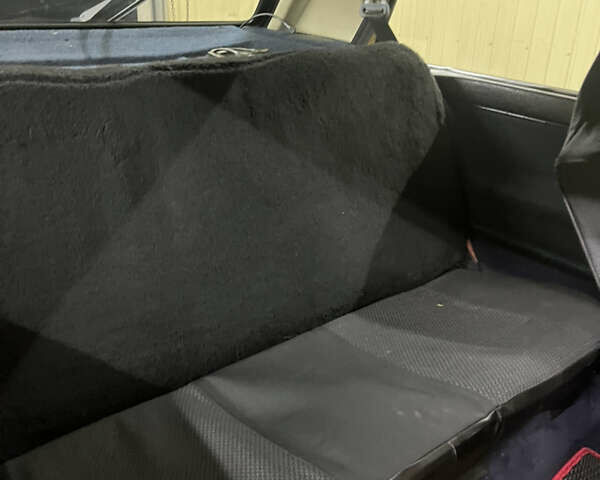 Черный Фольксваген Гольф, объемом двигателя 1.78 л и пробегом 300 тыс. км за 2150 $, фото 9 на Automoto.ua