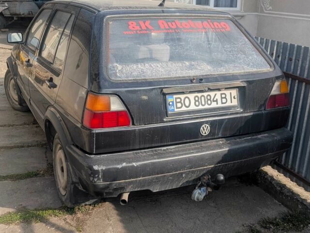 Черный Фольксваген Гольф, объемом двигателя 1.6 л и пробегом 1000 тыс. км за 1494 $, фото 7 на Automoto.ua