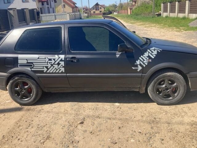 Чорний Фольксваген Гольф, об'ємом двигуна 1.8 л та пробігом 238 тис. км за 1700 $, фото 5 на Automoto.ua