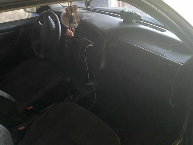 Чорний Фольксваген Гольф, об'ємом двигуна 1.8 л та пробігом 500 тис. км за 1600 $, фото 6 на Automoto.ua