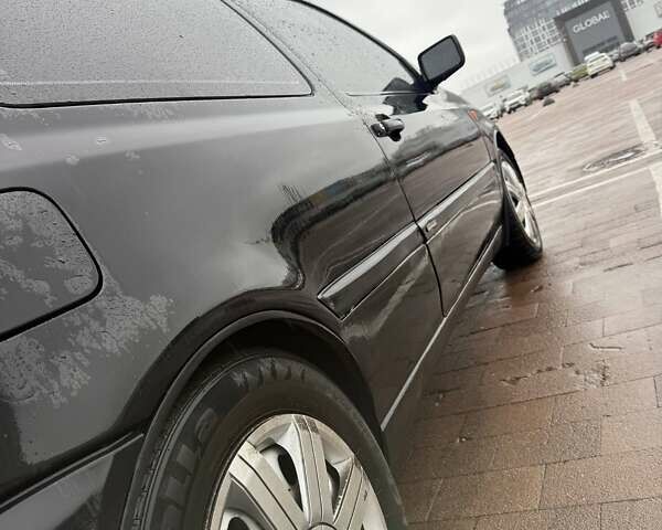 Черный Фольксваген Гольф, объемом двигателя 2 л и пробегом 400 тыс. км за 2500 $, фото 7 на Automoto.ua