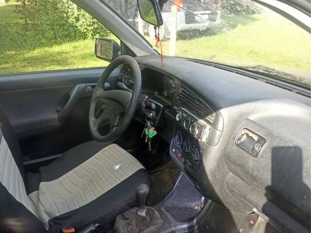 Чорний Фольксваген Гольф, об'ємом двигуна 1.6 л та пробігом 102 тис. км за 1200 $, фото 3 на Automoto.ua