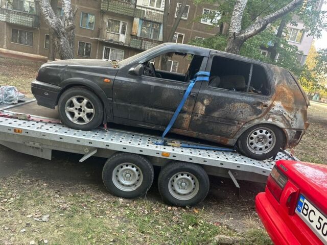 Чорний Фольксваген Гольф, об'ємом двигуна 1.8 л та пробігом 170 тис. км за 650 $, фото 1 на Automoto.ua