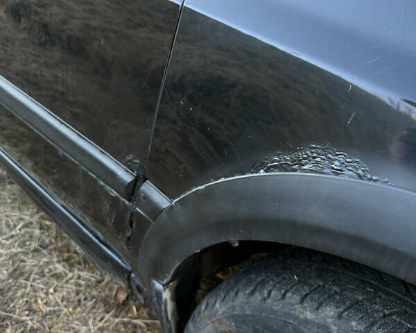 Черный Фольксваген Гольф, объемом двигателя 1.78 л и пробегом 169 тыс. км за 1600 $, фото 13 на Automoto.ua