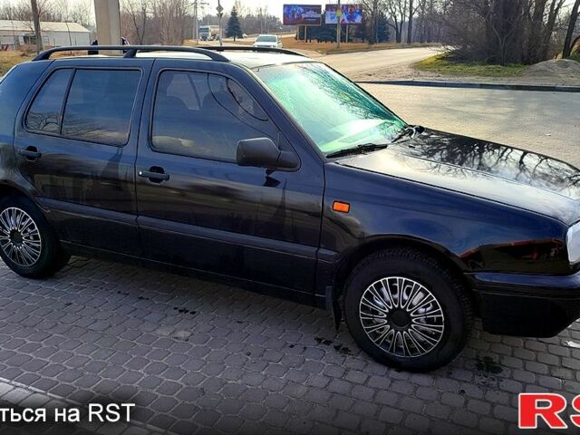 Чорний Фольксваген Гольф, об'ємом двигуна 1.8 л та пробігом 320 тис. км за 2500 $, фото 1 на Automoto.ua