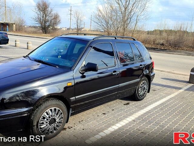 Чорний Фольксваген Гольф, об'ємом двигуна 1.8 л та пробігом 320 тис. км за 2500 $, фото 2 на Automoto.ua