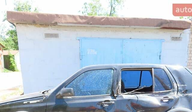 Чорний Фольксваген Гольф, об'ємом двигуна 1.78 л та пробігом 350 тис. км за 900 $, фото 1 на Automoto.ua