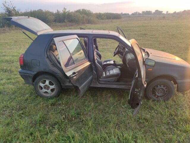 Чорний Фольксваген Гольф, об'ємом двигуна 0 л та пробігом 1 тис. км за 750 $, фото 4 на Automoto.ua