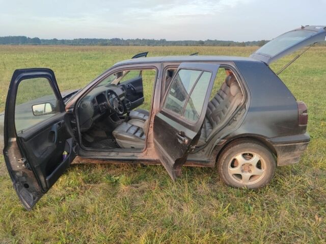 Чорний Фольксваген Гольф, об'ємом двигуна 0 л та пробігом 1 тис. км за 750 $, фото 1 на Automoto.ua