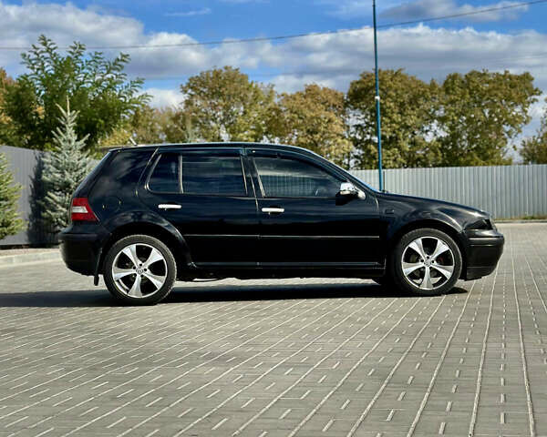 Черный Фольксваген Гольф, объемом двигателя 1.9 л и пробегом 465 тыс. км за 4000 $, фото 2 на Automoto.ua