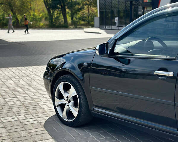 Черный Фольксваген Гольф, объемом двигателя 1.9 л и пробегом 465 тыс. км за 4000 $, фото 6 на Automoto.ua