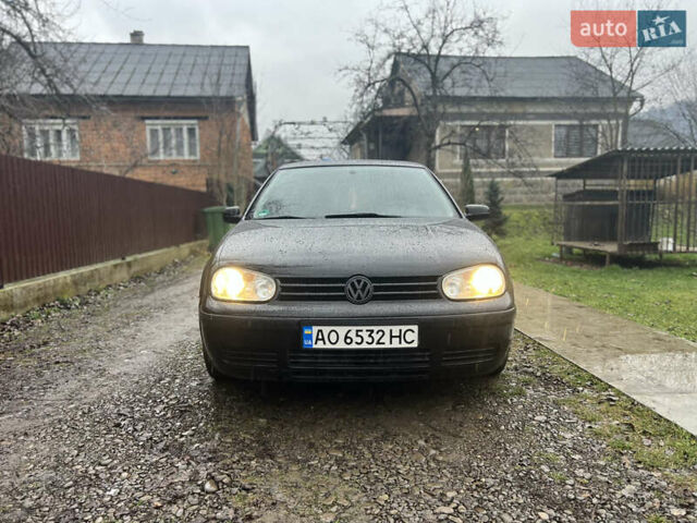Чорний Фольксваген Гольф, об'ємом двигуна 1.6 л та пробігом 287 тис. км за 2999 $, фото 2 на Automoto.ua