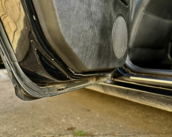 Черный Фольксваген Гольф, объемом двигателя 1.9 л и пробегом 465 тыс. км за 4000 $, фото 13 на Automoto.ua