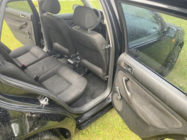 Чорний Фольксваген Гольф, об'ємом двигуна 0 л та пробігом 3 тис. км за 3600 $, фото 5 на Automoto.ua