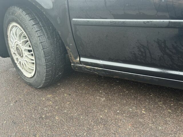 Чорний Фольксваген Гольф, об'ємом двигуна 1.4 л та пробігом 462 тис. км за 2900 $, фото 2 на Automoto.ua