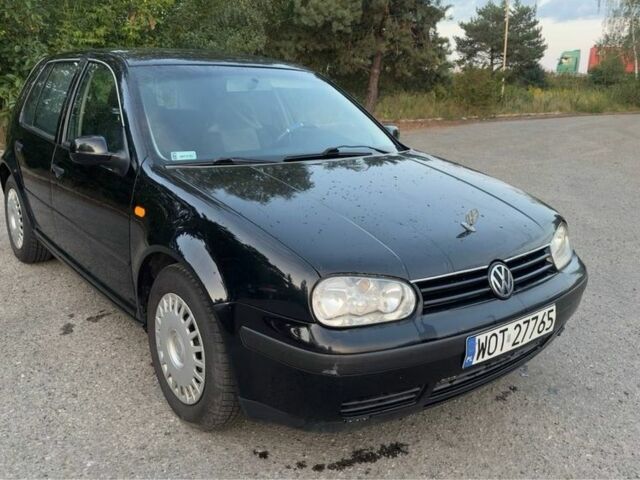 Черный Фольксваген Гольф, объемом двигателя 1.9 л и пробегом 270 тыс. км за 1950 $, фото 3 на Automoto.ua