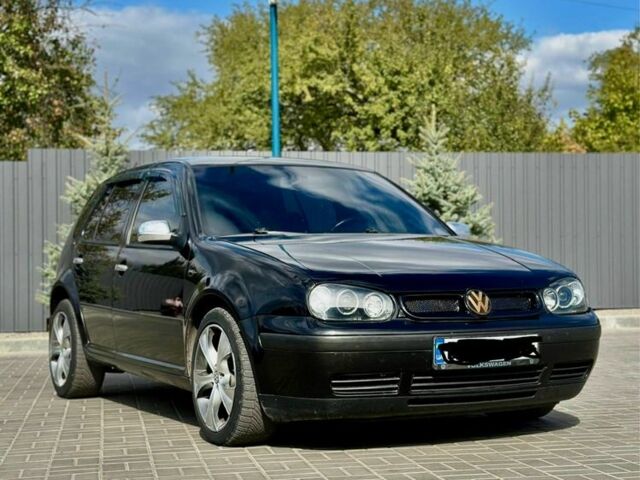 Черный Фольксваген Гольф, объемом двигателя 1.9 л и пробегом 1 тыс. км за 4000 $, фото 1 на Automoto.ua