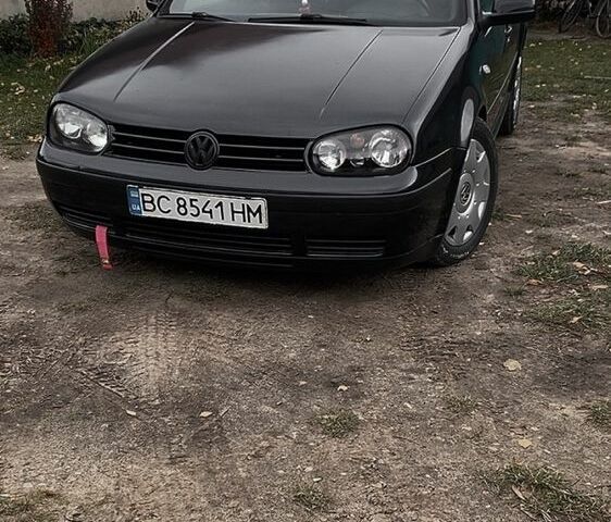 Черный Фольксваген Гольф, объемом двигателя 1.4 л и пробегом 3 тыс. км за 3200 $, фото 2 на Automoto.ua