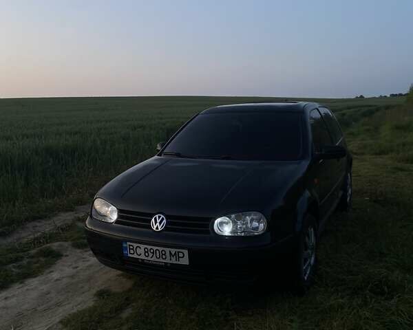 Черный Фольксваген Гольф, объемом двигателя 1.9 л и пробегом 360 тыс. км за 3800 $, фото 13 на Automoto.ua