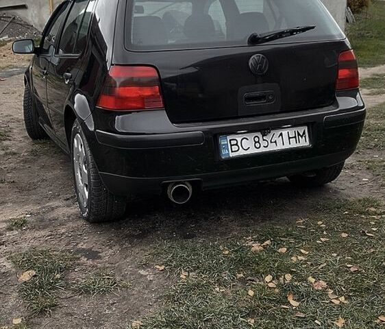 Черный Фольксваген Гольф, объемом двигателя 1.4 л и пробегом 3 тыс. км за 3200 $, фото 4 на Automoto.ua