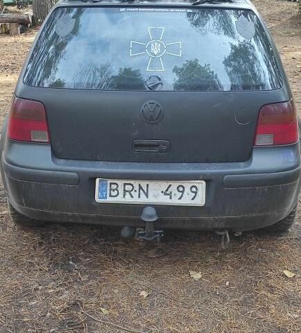 Чорний Фольксваген Гольф, об'ємом двигуна 1.9 л та пробігом 350 тис. км за 1300 $, фото 1 на Automoto.ua