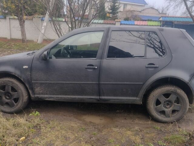 Черный Фольксваген Гольф, объемом двигателя 2 л и пробегом 250 тыс. км за 1900 $, фото 7 на Automoto.ua