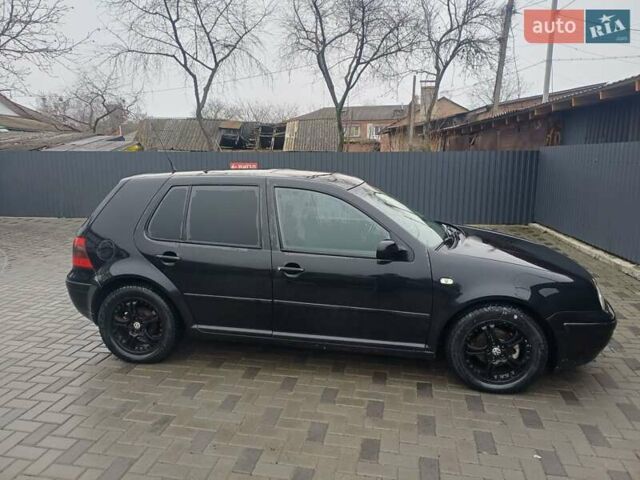 Чорний Фольксваген Гольф, об'ємом двигуна 1.6 л та пробігом 223 тис. км за 3800 $, фото 6 на Automoto.ua