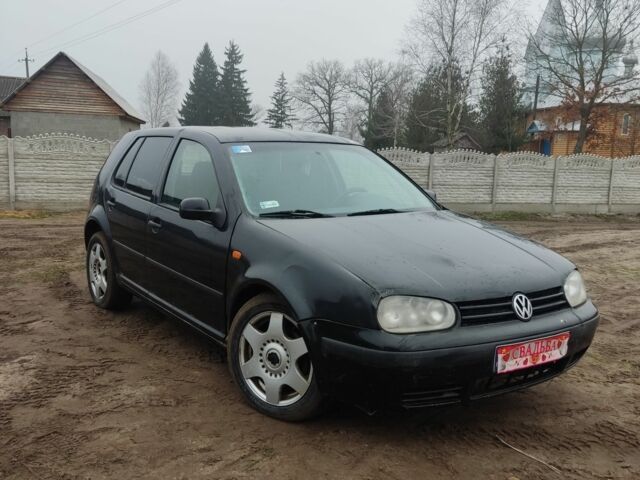 Черный Фольксваген Гольф, объемом двигателя 0 л и пробегом 300 тыс. км за 1150 $, фото 5 на Automoto.ua