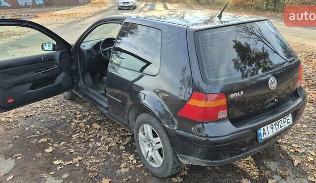 Черный Фольксваген Гольф, объемом двигателя 1.78 л и пробегом 300 тыс. км за 3900 $, фото 8 на Automoto.ua