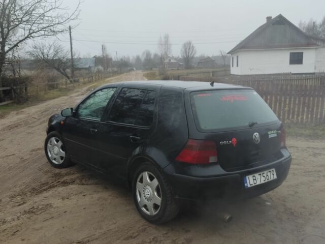 Черный Фольксваген Гольф, объемом двигателя 0 л и пробегом 400 тыс. км за 1150 $, фото 4 на Automoto.ua