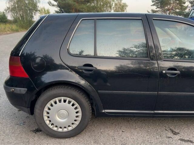 Черный Фольксваген Гольф, объемом двигателя 1.9 л и пробегом 270 тыс. км за 1950 $, фото 7 на Automoto.ua