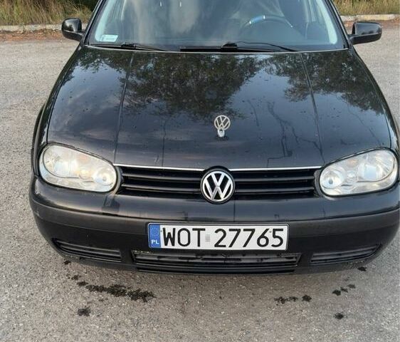 Черный Фольксваген Гольф, объемом двигателя 1.9 л и пробегом 270 тыс. км за 1950 $, фото 2 на Automoto.ua