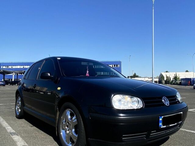 Чорний Фольксваген Гольф, об'ємом двигуна 1.4 л та пробігом 267 тис. км за 3698 $, фото 4 на Automoto.ua