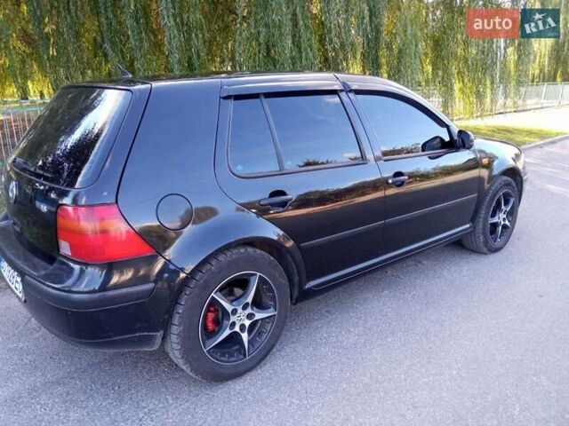 Черный Фольксваген Гольф, объемом двигателя 1.6 л и пробегом 264 тыс. км за 4000 $, фото 7 на Automoto.ua