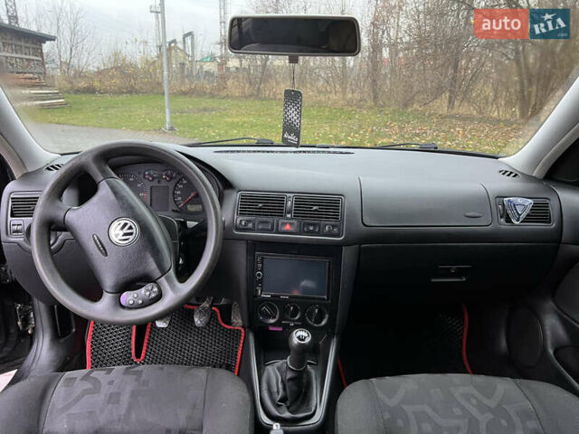 Чорний Фольксваген Гольф, об'ємом двигуна 1.4 л та пробігом 282 тис. км за 3000 $, фото 5 на Automoto.ua