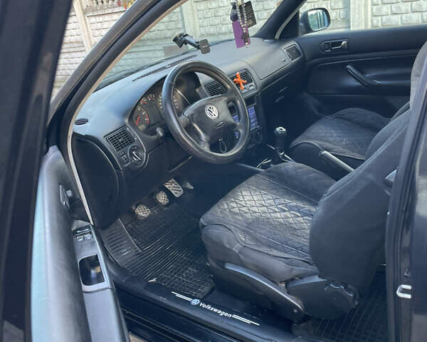 Чорний Фольксваген Гольф, об'ємом двигуна 1.6 л та пробігом 302 тис. км за 4100 $, фото 25 на Automoto.ua