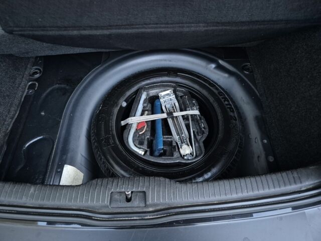 Фольксваген Гольф 1999 у Вінниці на Automoto.ua Чорний Фольксваген Гольф, об'ємом двигуна 1.6 л та пробігом 226 тис. км за 4000 $, фото 18 на Automoto.ua