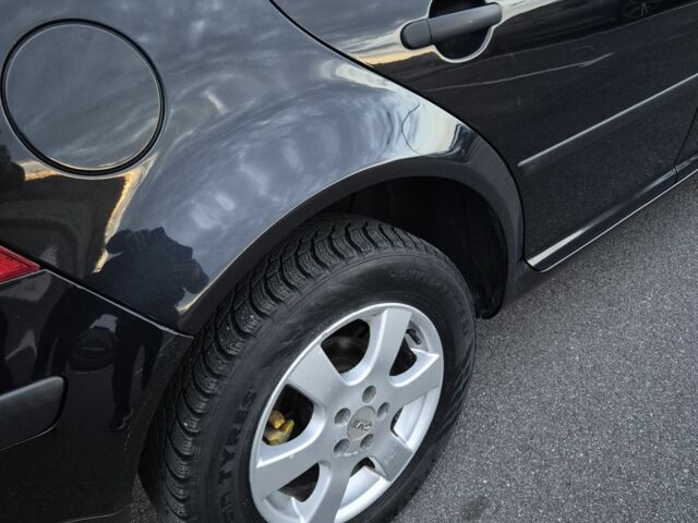 Фольксваген Гольф 1999 у Вінниці на Automoto.ua Чорний Фольксваген Гольф, об'ємом двигуна 1.6 л та пробігом 226 тис. км за 4000 $, фото 11 на Automoto.ua