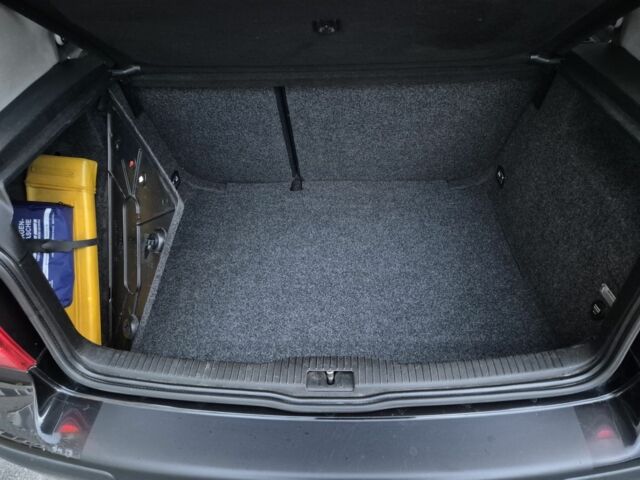 Фольксваген Гольф 1999 у Вінниці на Automoto.ua Чорний Фольксваген Гольф, об'ємом двигуна 1.6 л та пробігом 226 тис. км за 4000 $, фото 17 на Automoto.ua