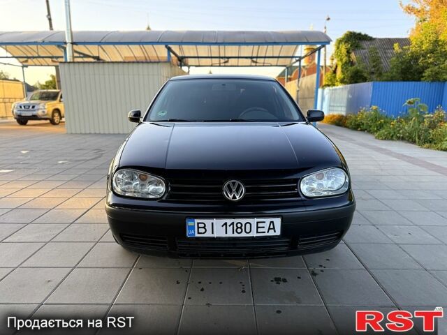 Черный Фольксваген Гольф, объемом двигателя 1.4 л и пробегом 200 тыс. км за 4250 $, фото 2 на Automoto.ua