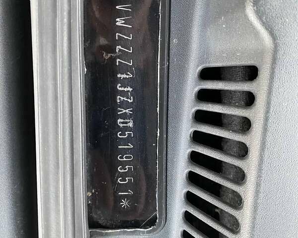 Черный Фольксваген Гольф, объемом двигателя 1.6 л и пробегом 315 тыс. км за 4600 $, фото 28 на Automoto.ua