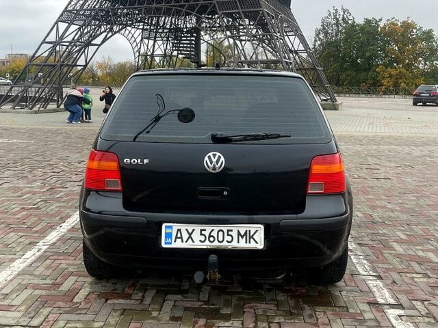 Черный Фольксваген Гольф, объемом двигателя 1.6 л и пробегом 0 тыс. км за 4350 $, фото 3 на Automoto.ua