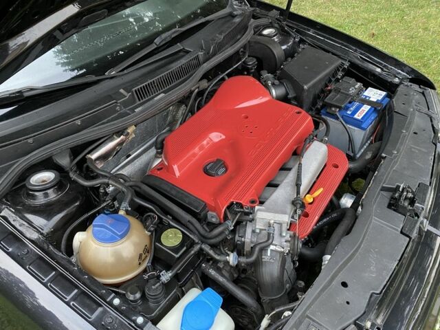 Чорний Фольксваген Гольф, об'ємом двигуна 1.8 л та пробігом 250 тис. км за 4000 $, фото 2 на Automoto.ua