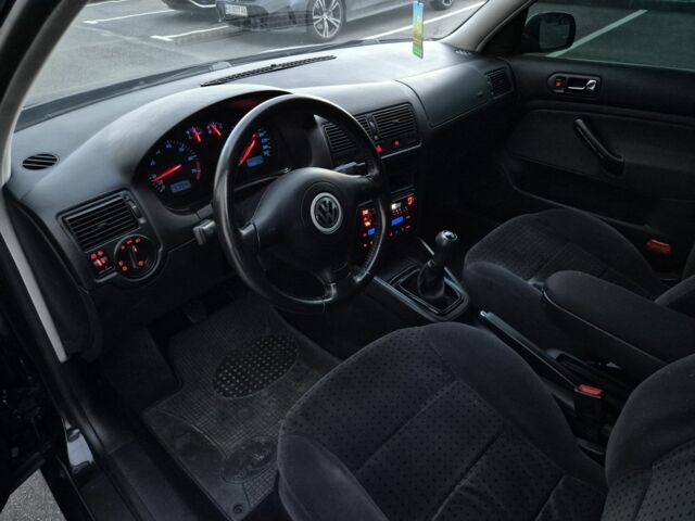 Фольксваген Гольф 1999 у Вінниці на Automoto.ua Чорний Фольксваген Гольф, об'ємом двигуна 1.6 л та пробігом 226 тис. км за 4000 $, фото 15 на Automoto.ua