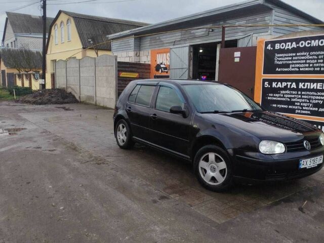 Чорний Фольксваген Гольф, об'ємом двигуна 1.6 л та пробігом 240 тис. км за 2950 $, фото 1 на Automoto.ua