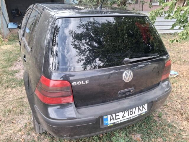 Черный Фольксваген Гольф, объемом двигателя 1.4 л и пробегом 243 тыс. км за 3500 $, фото 7 на Automoto.ua